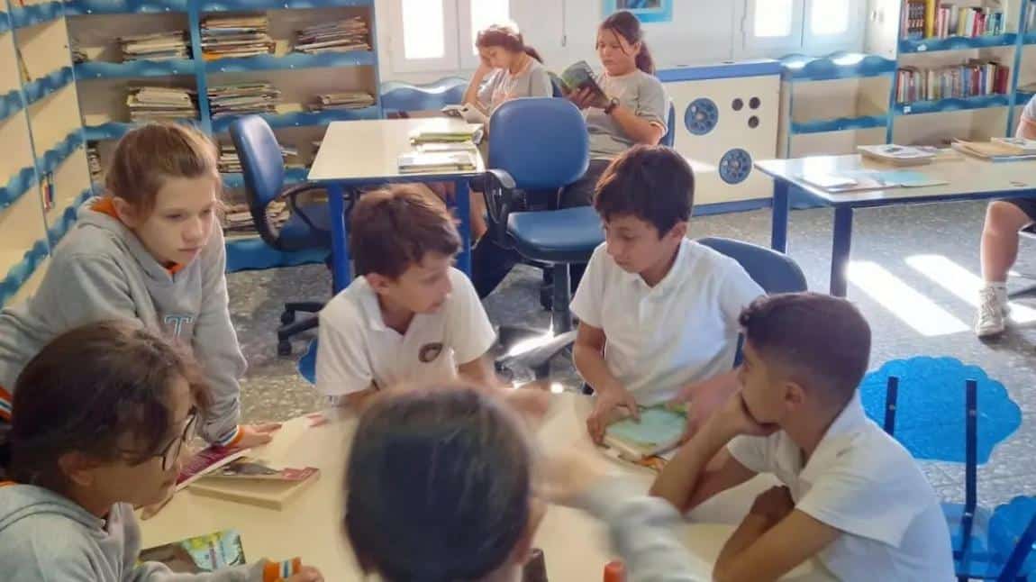Okur Gezer Yazar Projesi kapsamında Okulumuz 6C Sınıfı Öğrencileri Bodrum Halk Kütüphanesinde Okuma Etkinliği Gerçekleştirdiler