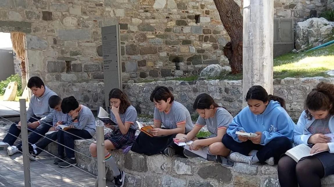 Muğla Okur Gezer Yazar Projesi kapsaminda Bodrum Kalesinde Okuma Etkinliğimiz